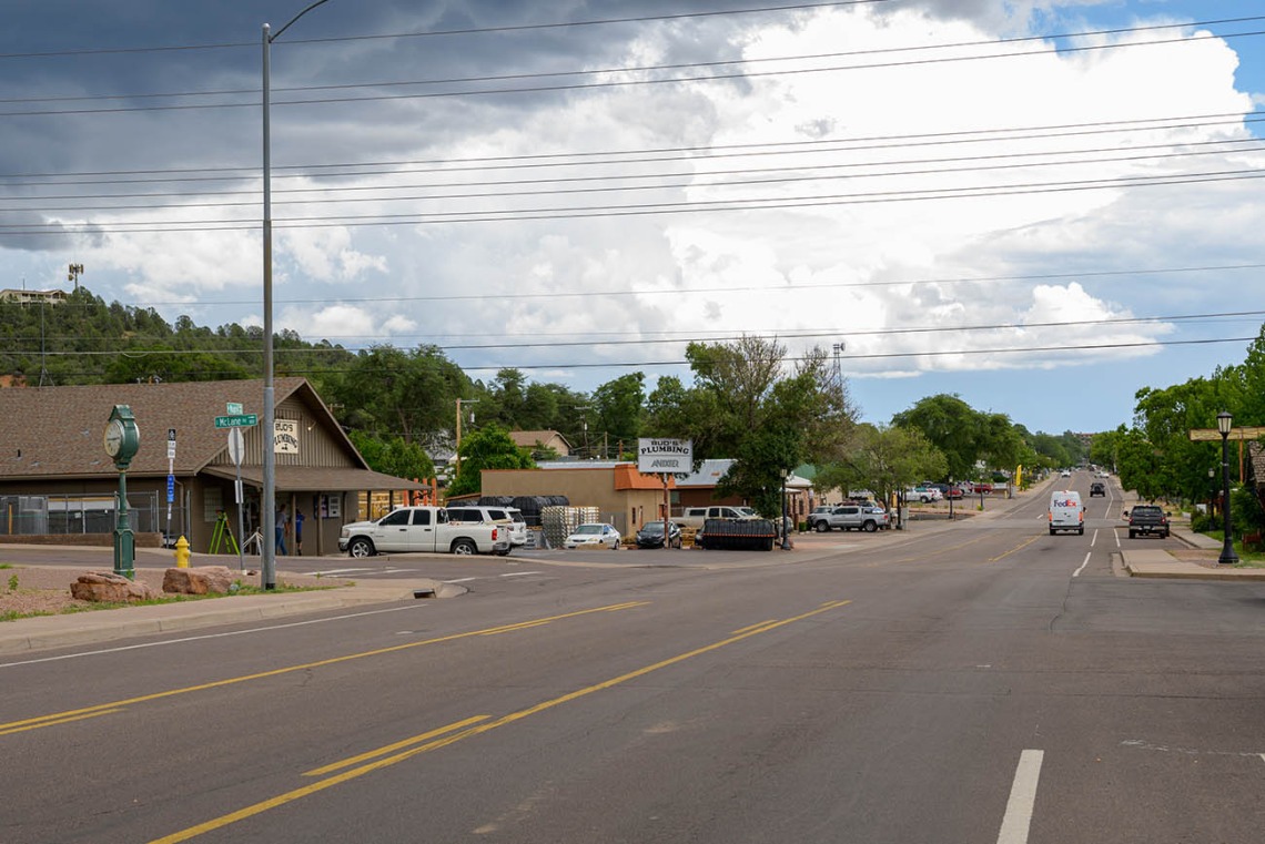 Academic-community educational partnerships like the one between the Arizona Area Health Education Center Program and the Center for Excellence in Rural Education aim to improve the supply and distribution of health care professionals in rural areas. The AzAHEC-CERE partnership will serve Gila, Graham and Greenlee counties, which are home to many small towns including Payson, Arizona (pictured).